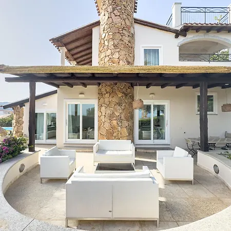 8 Beds With Private Pool Near Porto Cervo ヴィラ