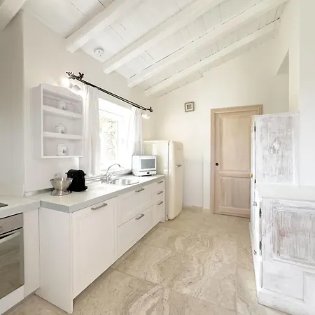 Vila 8 Beds With Private Pool Near Porto Cervo